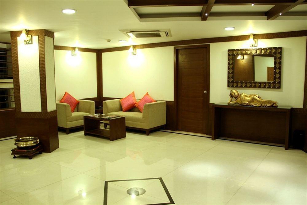 Brunton Heights Executive Suites Bangalore Bagian luar foto