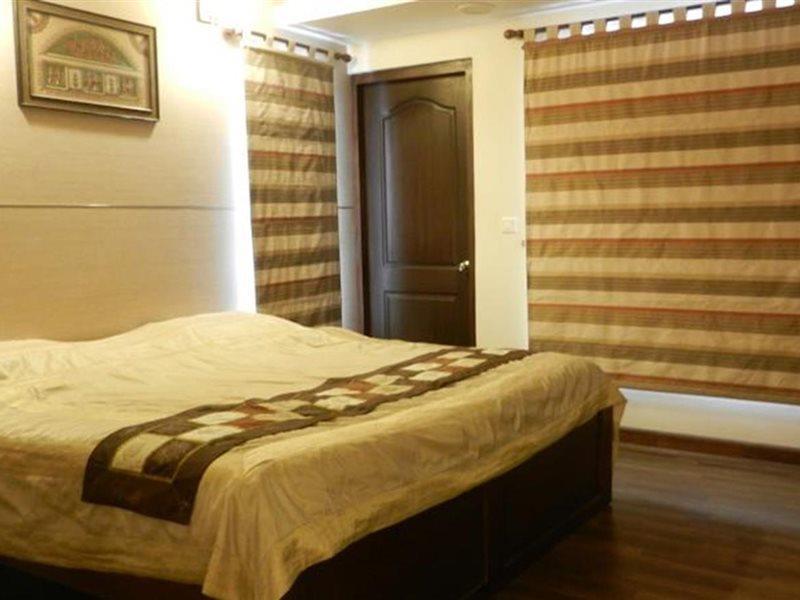 Brunton Heights Executive Suites Bangalore Bagian luar foto