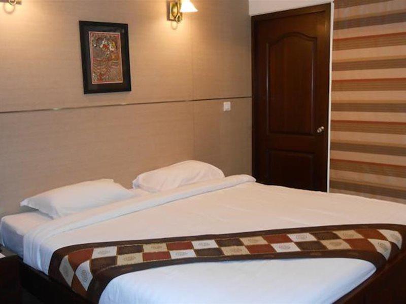 Brunton Heights Executive Suites Bangalore Bagian luar foto
