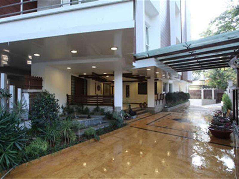Brunton Heights Executive Suites Bangalore Bagian luar foto