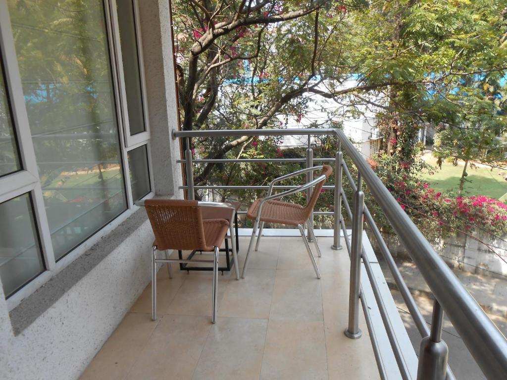 Brunton Heights Executive Suites Bangalore Bagian luar foto